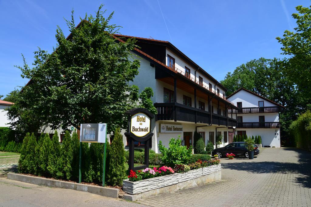 Hotel Am Buchwald Έσλινγκεν Εξωτερικό φωτογραφία