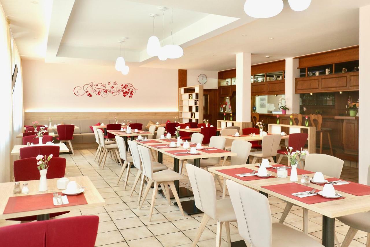 Hotel Am Buchwald Έσλινγκεν Εξωτερικό φωτογραφία