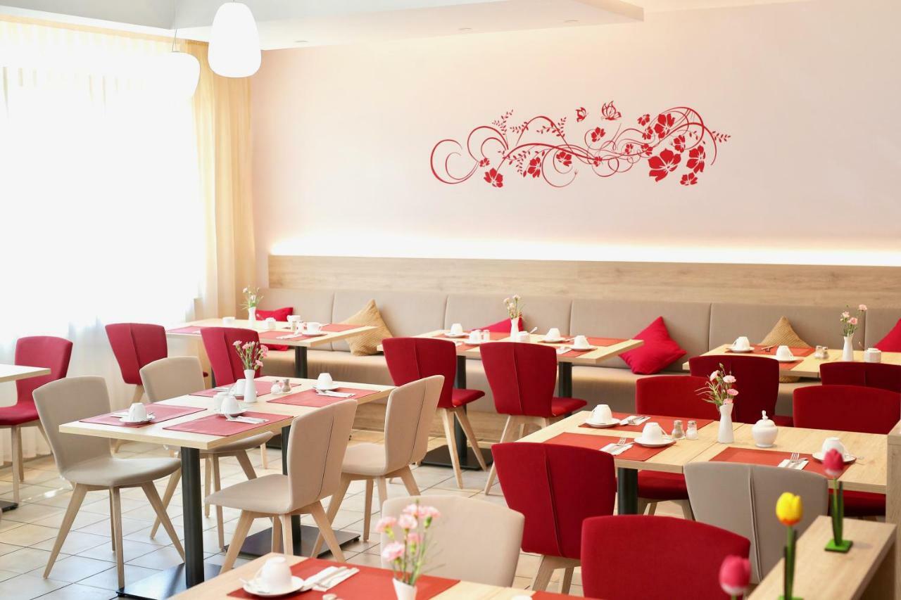 Hotel Am Buchwald Έσλινγκεν Εξωτερικό φωτογραφία